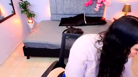 MAITE STONE1 online show from 10.05.25