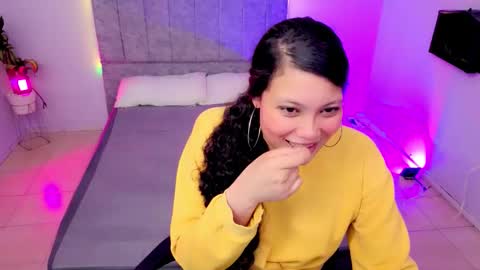 MAITE STONE1 online show from 12.01.25