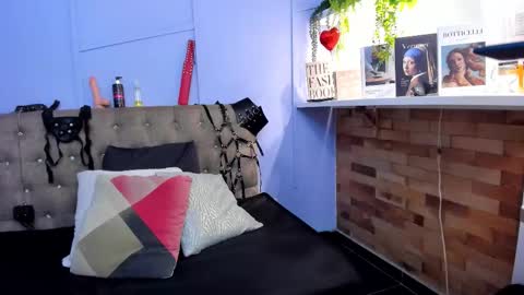 Snapshot of maiteandlexy chatting on 02.19.26 Maite and Lexy online show from 02.19.26