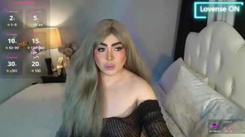 Snapshot of majestydannaxx chatting on 04.24.26 majestydannaxx online show from 04.24.26