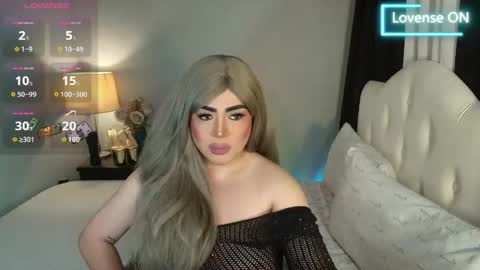 Snapshot of majestydannaxx chatting on 05.10.26 majestydannaxx online show from 05.10.26