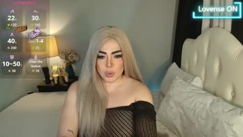 Snapshot of majestydannaxx chatting on 07.15.26 majestydannaxx online show from 07.15.26