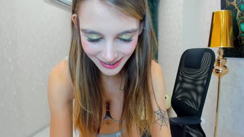 Chloe online show from 01.09.25