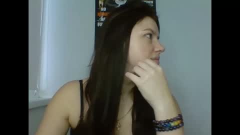 make_mesmile online show from 02.15.26