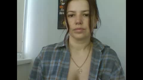 make_mesmile online show from 04.10.26