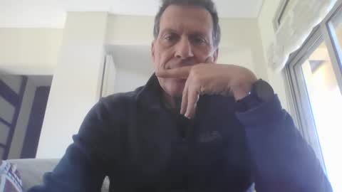 makis8989 online show from 12.31.24