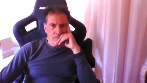 makis8989 online show from 04.22.26