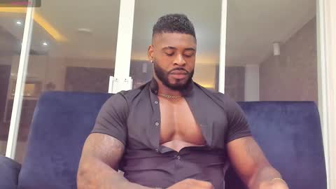 Makonnen online show from 02.20.25