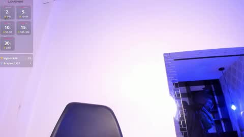 Snapshot of malaaiikaa chatting on 12.20.24 malaaiikaa online show from 12.20.24