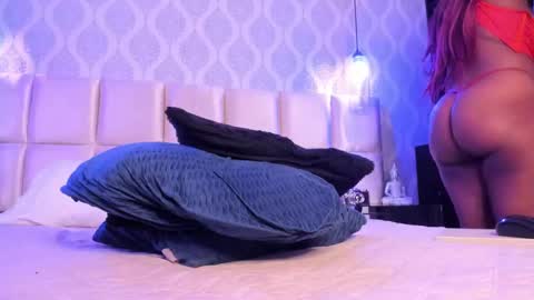 malaaiikaa online show from 01.30.25