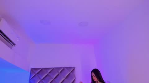 Snapshot of malaia_hills chatting on 12.13.24 Call Me Mala online show from 12.13.24