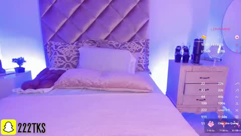 Snapshot of malaia_hills chatting on 02.21.25 Call Me Mala online show from 02.21.25