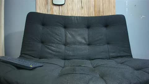 Snapshot of malcompierce chatting on 03.10.25 Malcom online show from 03.10.25