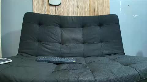 Snapshot of malcompierce chatting on 03.12.25 Malcom online show from 03.12.25