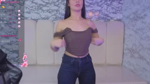 Snapshot of maleja_v_ chatting on 11.27.25 Hi Stream 800am to 200pm online show from 11.27.25