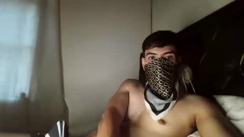 Snapshot of malekthick chatting on 05.19.26 malekthick online show from 05.19.26