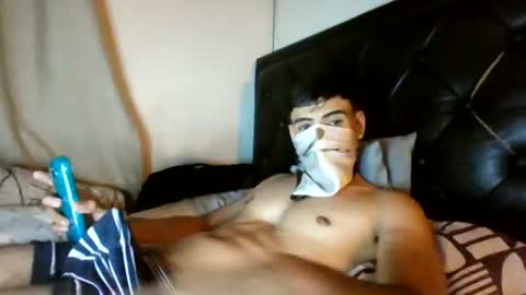 Snapshot of malekthick chatting on 06.12.26 malekthick online show from 06.12.26