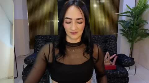 Snapshot of malen_fitnessmilf chatting on 02.11.26 malen_fitnessmilf online show from 02.11.26