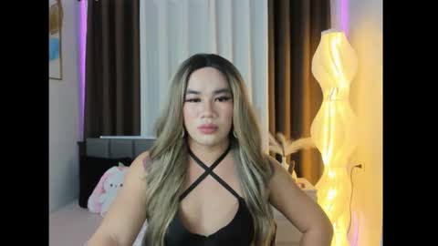 malia online show from 10.14.25