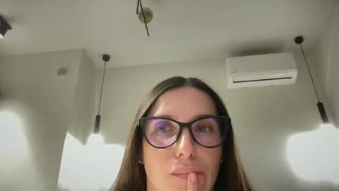 malina568708 online show from 01.07.25