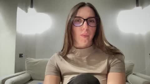 malina568708 online show from 02.12.25