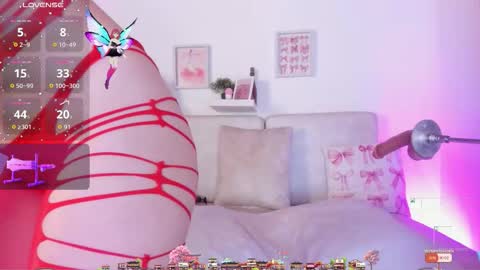 Snapshot of malka_burning chatting on 11.19.25 Malka online show from 11.19.25