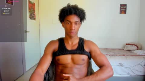 Snapshot of malkongarcia chatting on 09.14.25 malkongarcia online show from 09.14.25