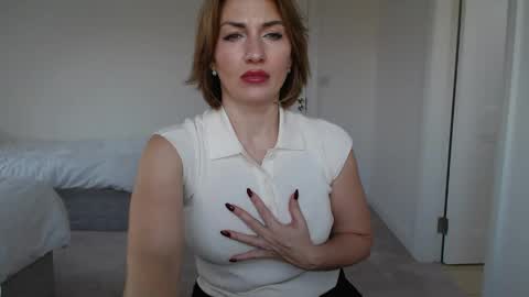 mallinia online show from 03.09.25