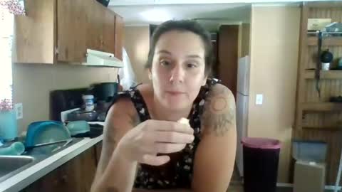 Elizabeth online show from 07.03.26