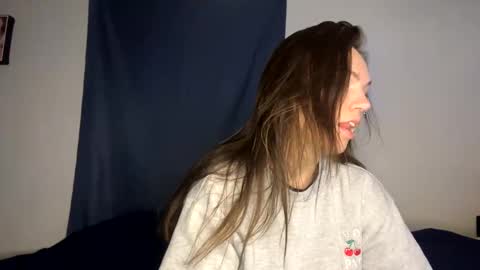 Deja  Jonjon online show from 01.11.25