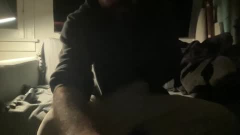 mamamylaramu online show from 11.18.25