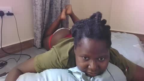 Snapshot of mamasita2023 chatting on 02.01.25 mamasita2023 online show from 02.01.25