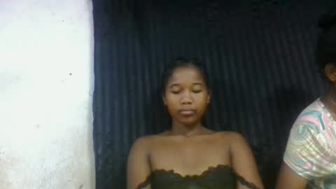 mamieriela online show from 02.06.26