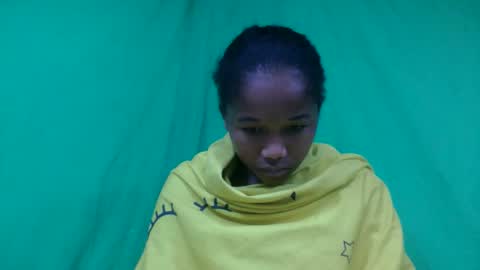 mamieriela online show from 02.12.26