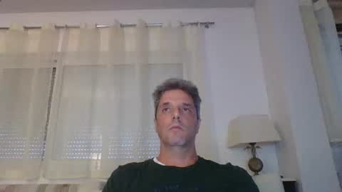 man211172 online show from 10.04.25