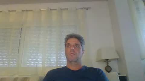 man211172 online show from 10.12.25