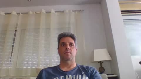 Snapshot of man211172 chatting on 04.26.26 man211172 online show from 04.26.26