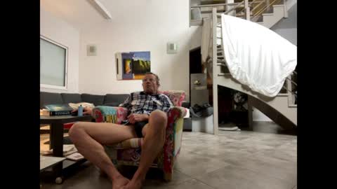 man38110 online show from 02.08.25