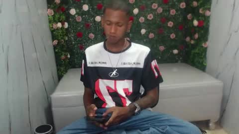 man_san11 online show from 11.05.25