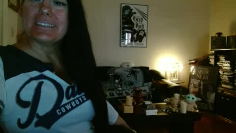 mandaloriangirlsfight online show from 09.12.25