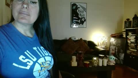 mandaloriangirlsfight online show from 03.18.26