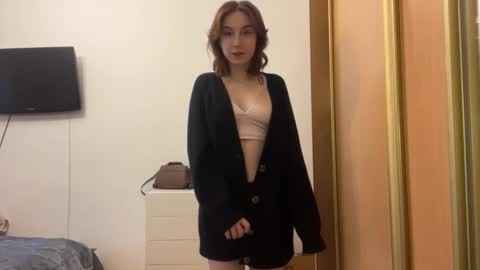 Mia online show from 01.07.26