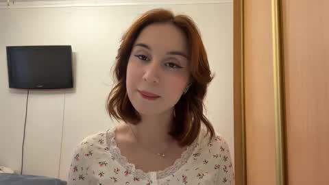 Mia online show from 01.12.26