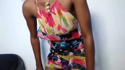 Snapshot of mandymia chatting on 10.14.25 mandymia online show from 10.14.25