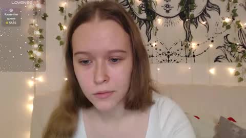 Snapshot of mandymilson chatting on 11.29.25 Mandy online show from 11.29.25