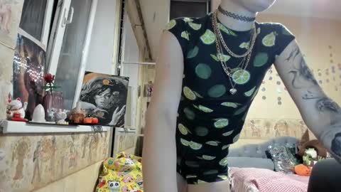 Mandy online show from 11.18.25