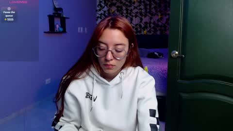 Snapshot of mangxx chatting on 12.03.24 Danny online show from 12.03.24