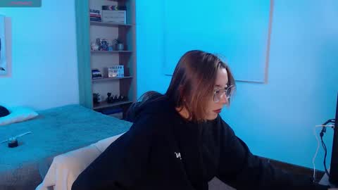 Snapshot of mangxx chatting on 09.09.25 Danny online show from 09.09.25