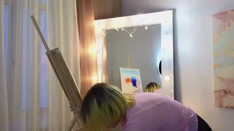 Snapshot of manic_pixie_ chatting on 02.09.25 manic_pixie_ online show from 02.09.25