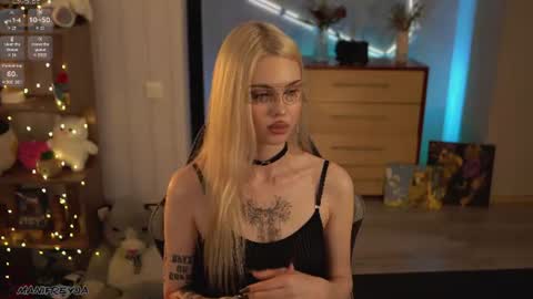 Amelie online show from 06.14.26